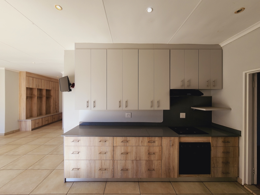 4 Bedroom Property for Sale in Heilige Akker North West